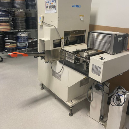 Juki 2080 with Tray Elevator